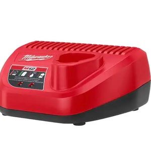 NWOT Milwaukee M12 12-Volt Lithium-Ion Battery Charger